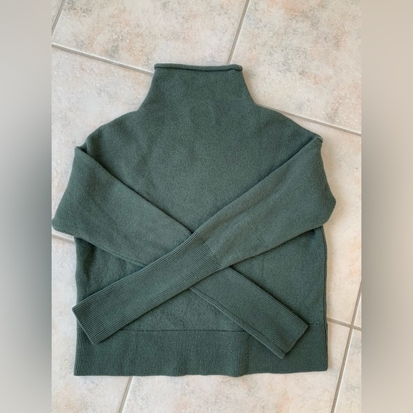 Aritzia Wilfred 100% merino wool sweater - Picture 1 of 5